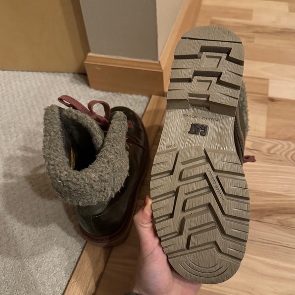 Caterpillar Winter Hiker Fur Mid-Calf Boot - Picture 4 of 7